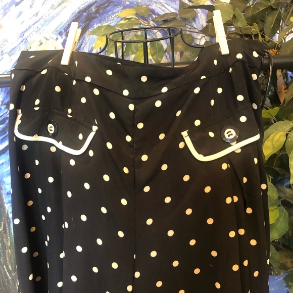 Forever 21  polka dot pants - Picture 2 of 9